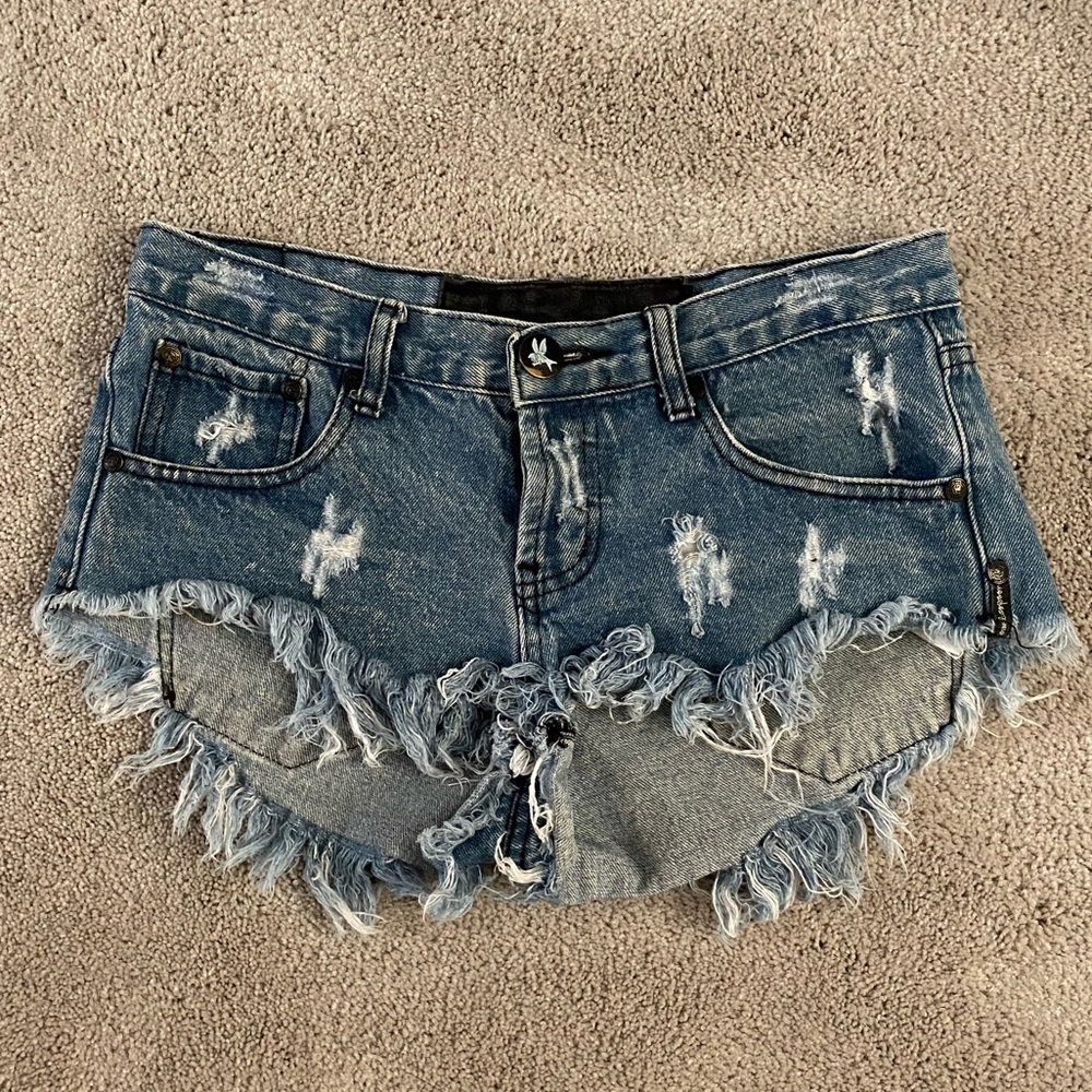 One Teaspoon Shorts 💙